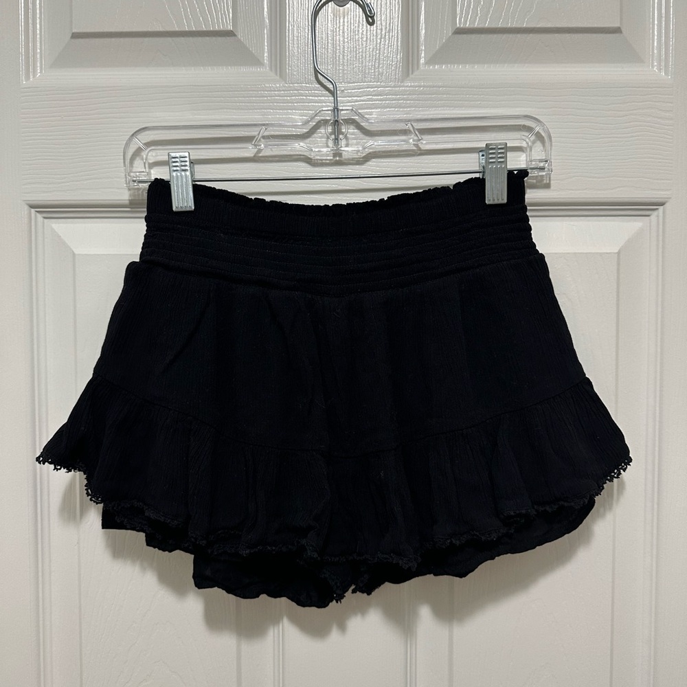 Aeropostale black skort